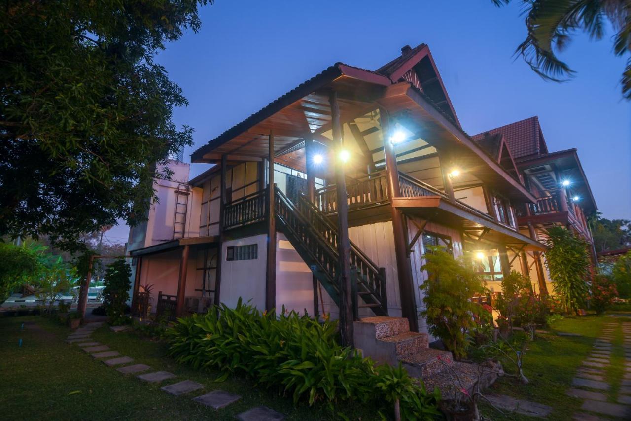 โขงมณี โคโลเนียล เฮ้าส์ Hotel เมืองโขง ภายนอก รูปภาพ